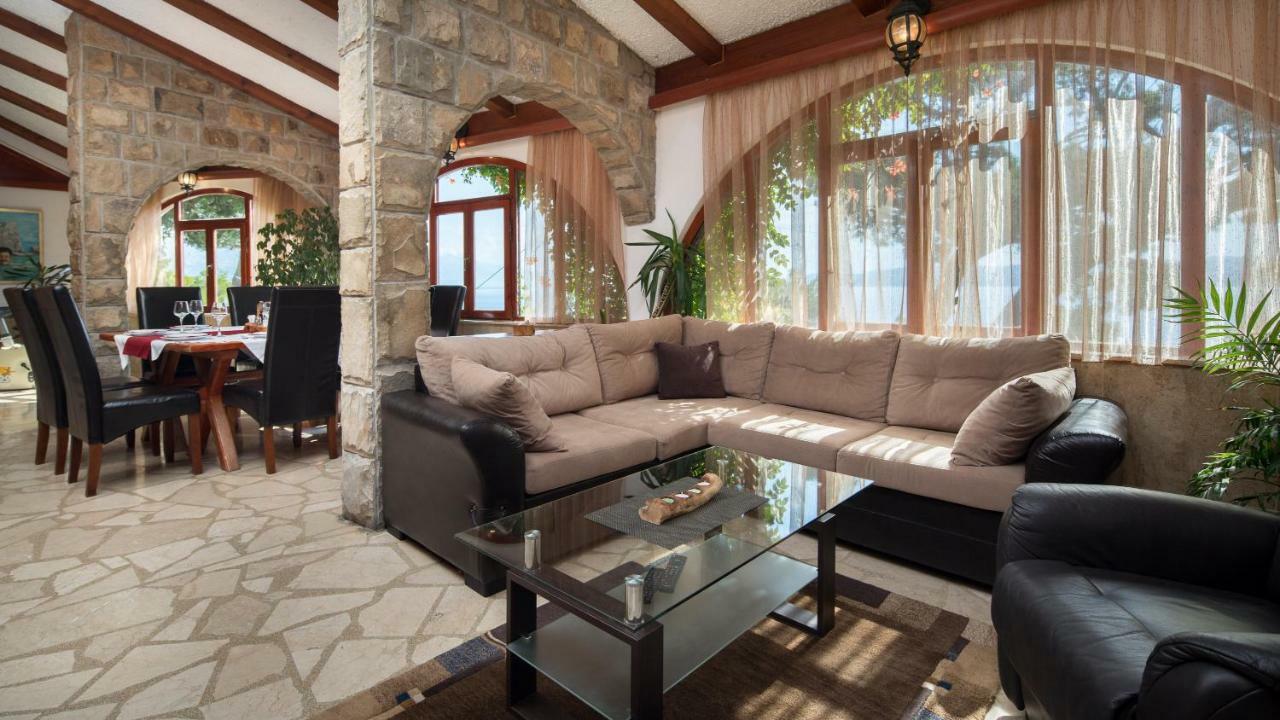 Beach Time Villa Omiš Екстериор снимка